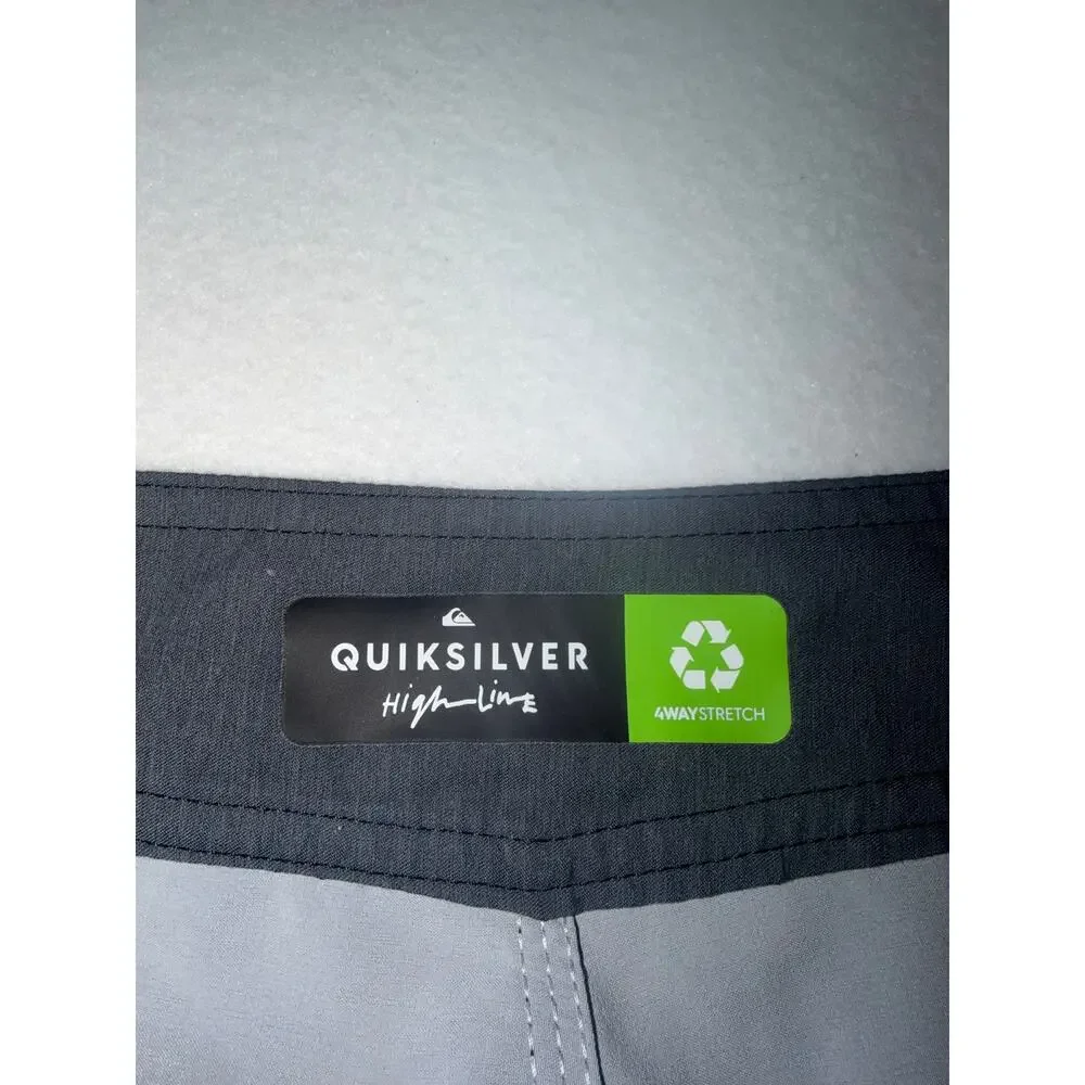 Quick Silver men’s highline board shorts